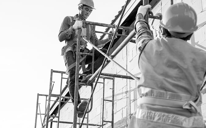 Montaje de una torre de trabajo móvil